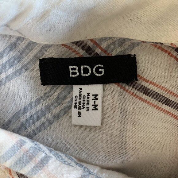 BDG Urban Outfitters Medium Plaid Button Up Long Sleeve Shirt - Picture 4 of 6